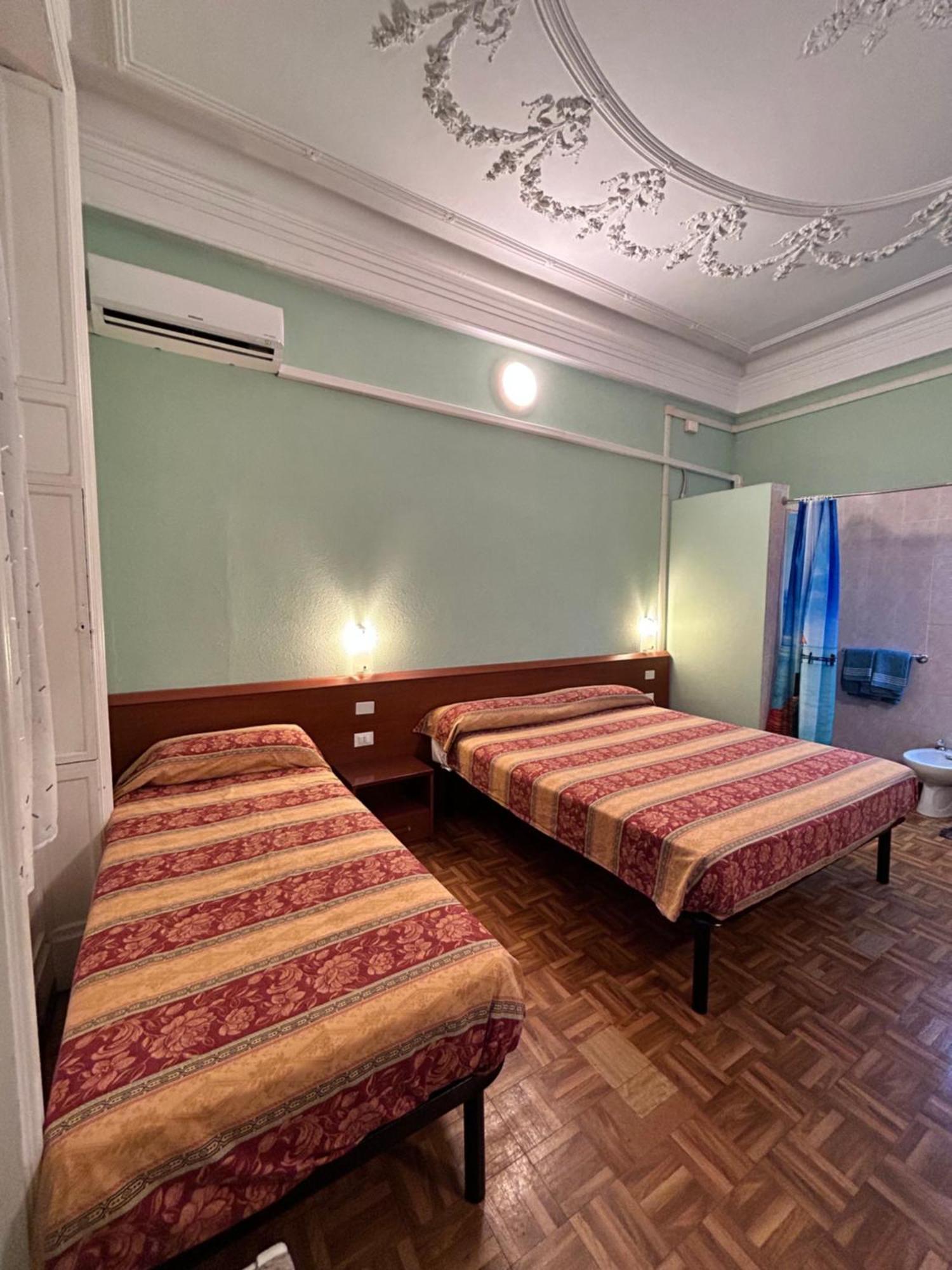 Hotel Barone Γένοβα Εξωτερικό φωτογραφία