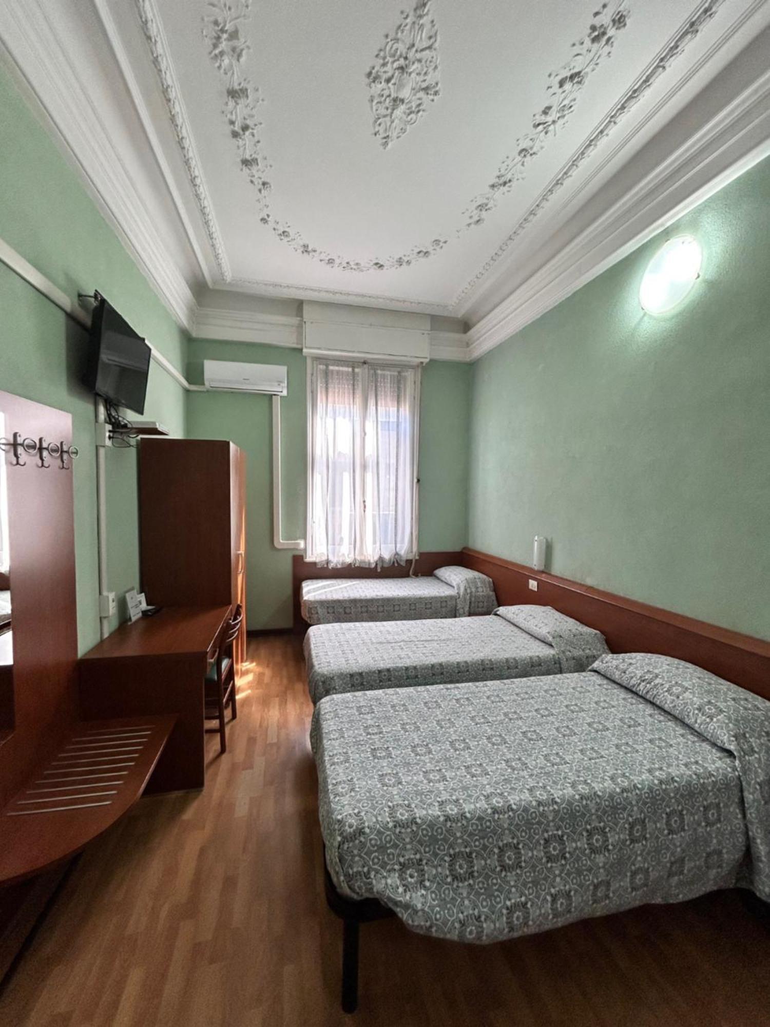 Hotel Barone Γένοβα Εξωτερικό φωτογραφία